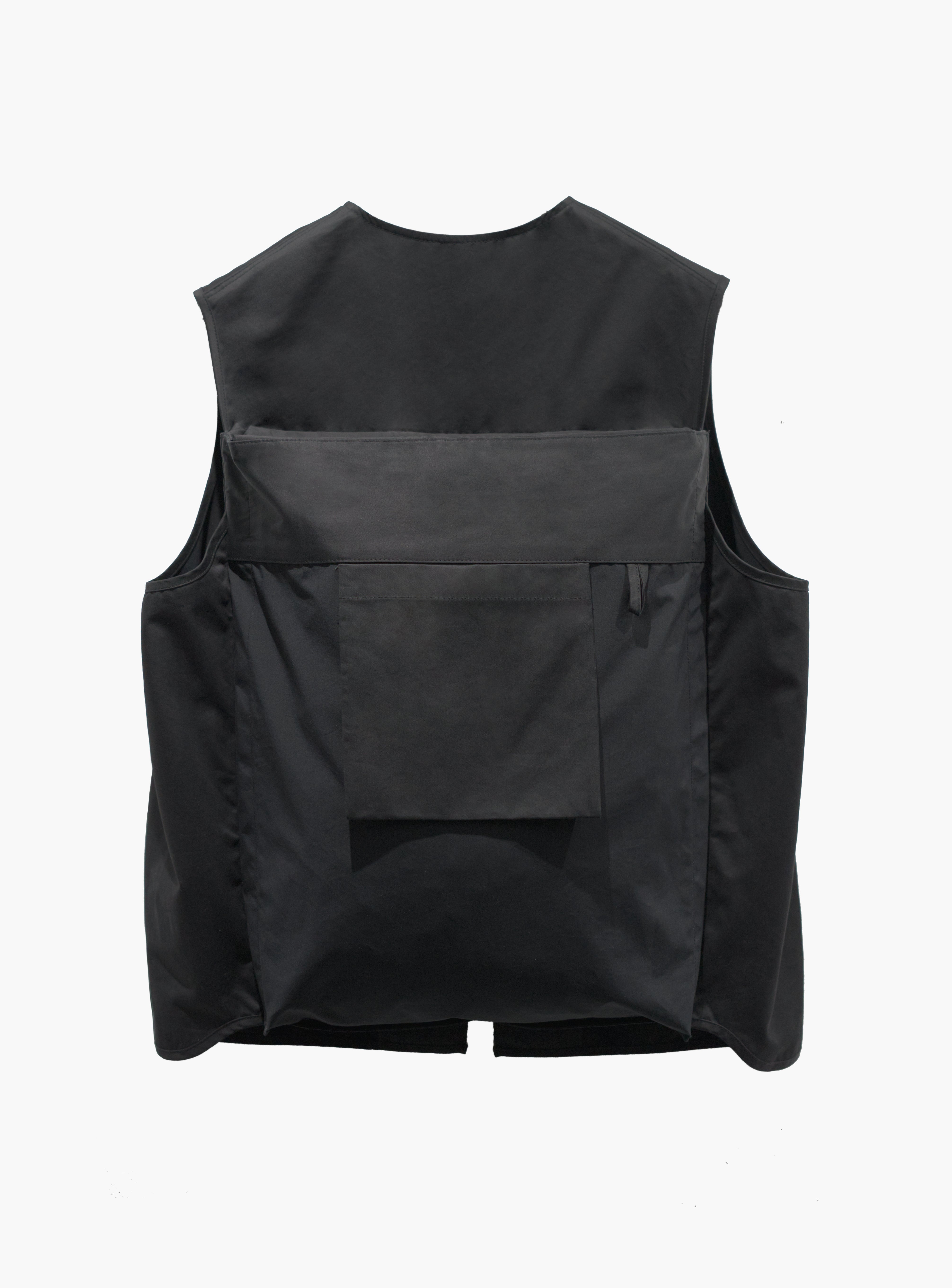 Convertible Bucket Vest (Limited Edition) – Kaan