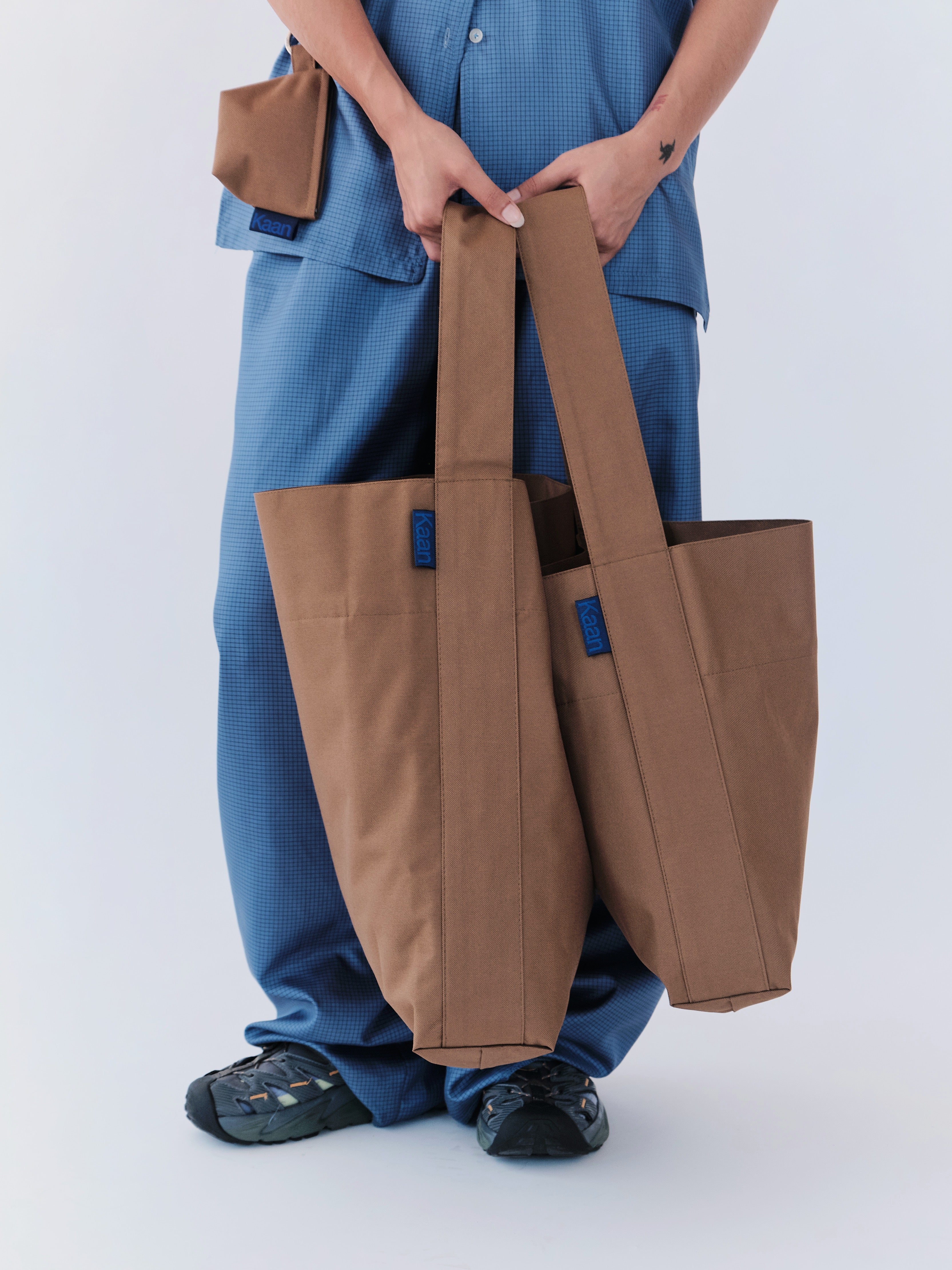Waterproof Midi Bucket in Mocha – Kaan