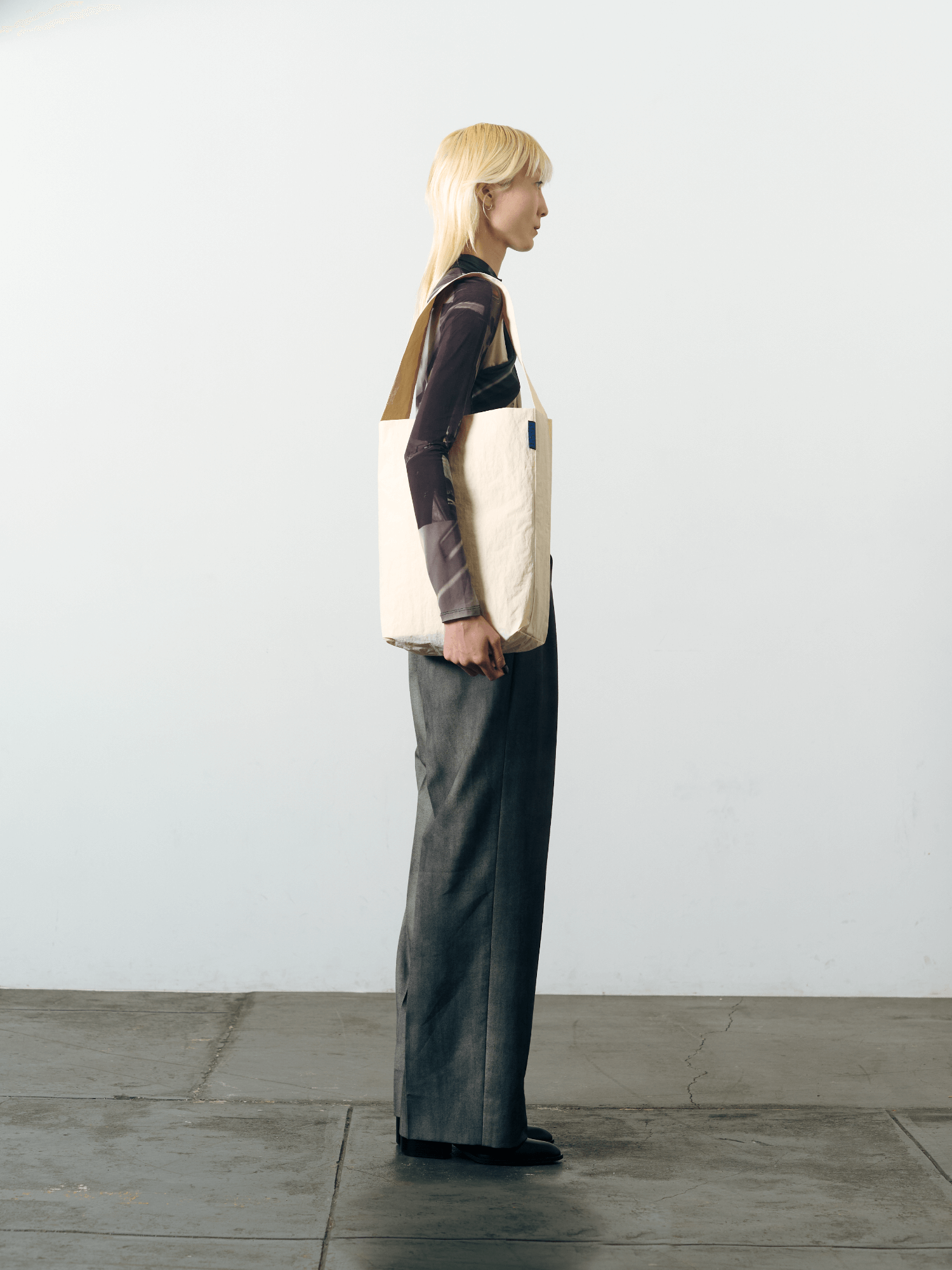 KONBU® Midi Bucket in Ecru