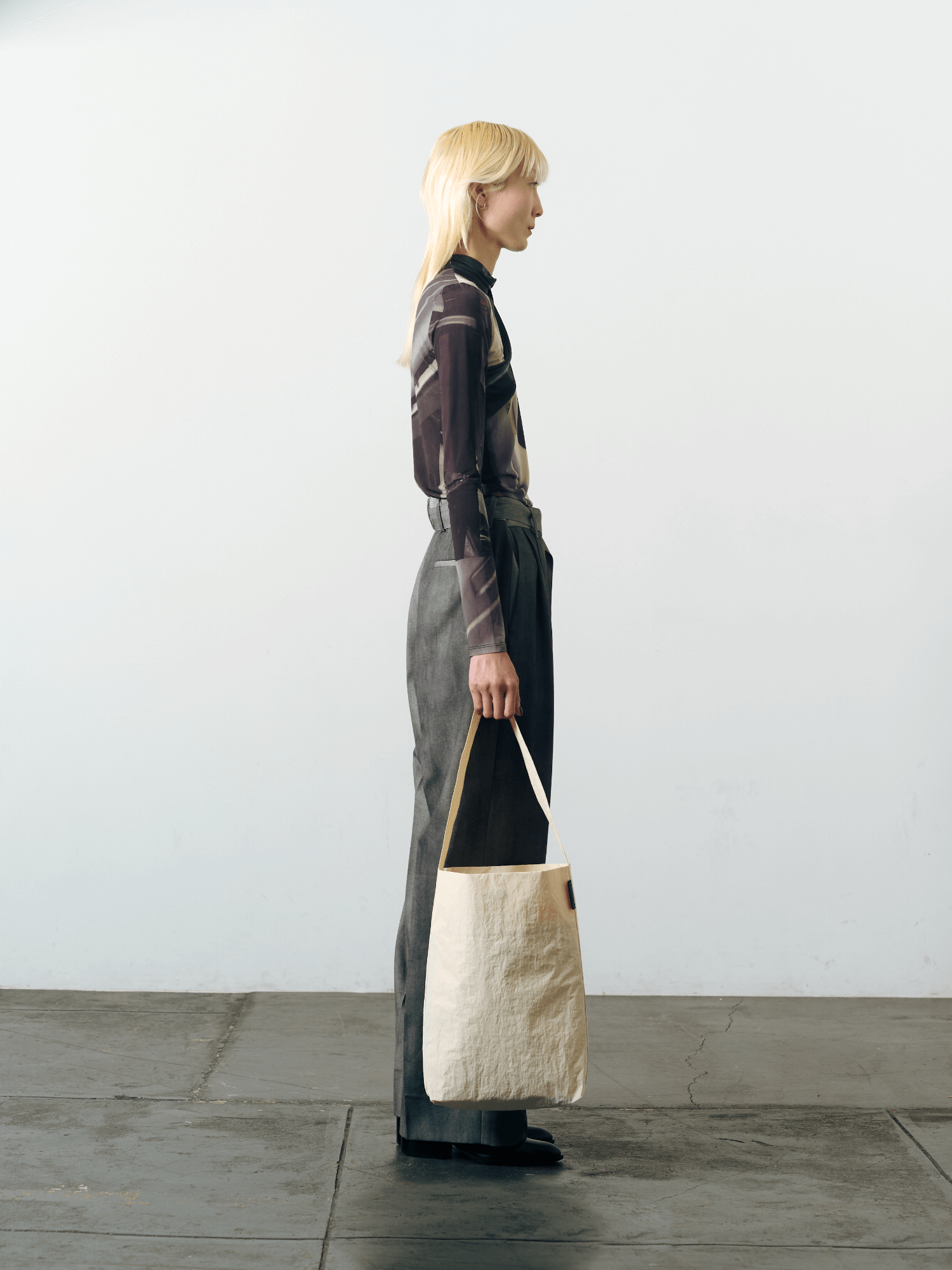 KONBU® Midi Bucket in Ecru