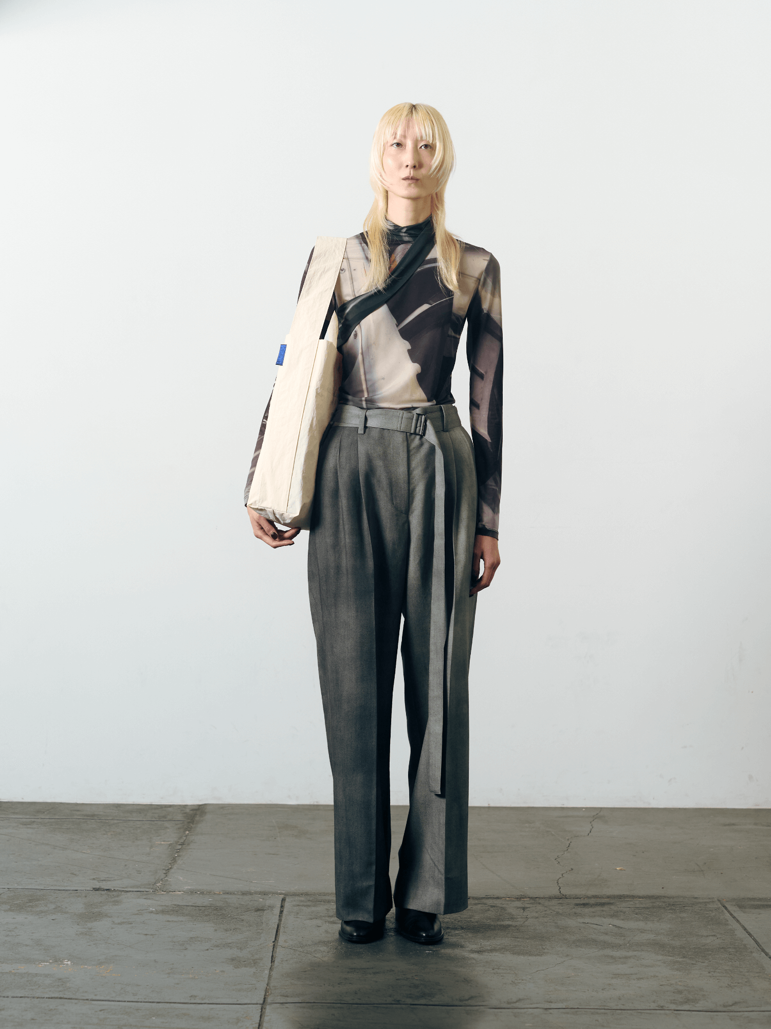 KONBU® Midi Bucket in Ecru