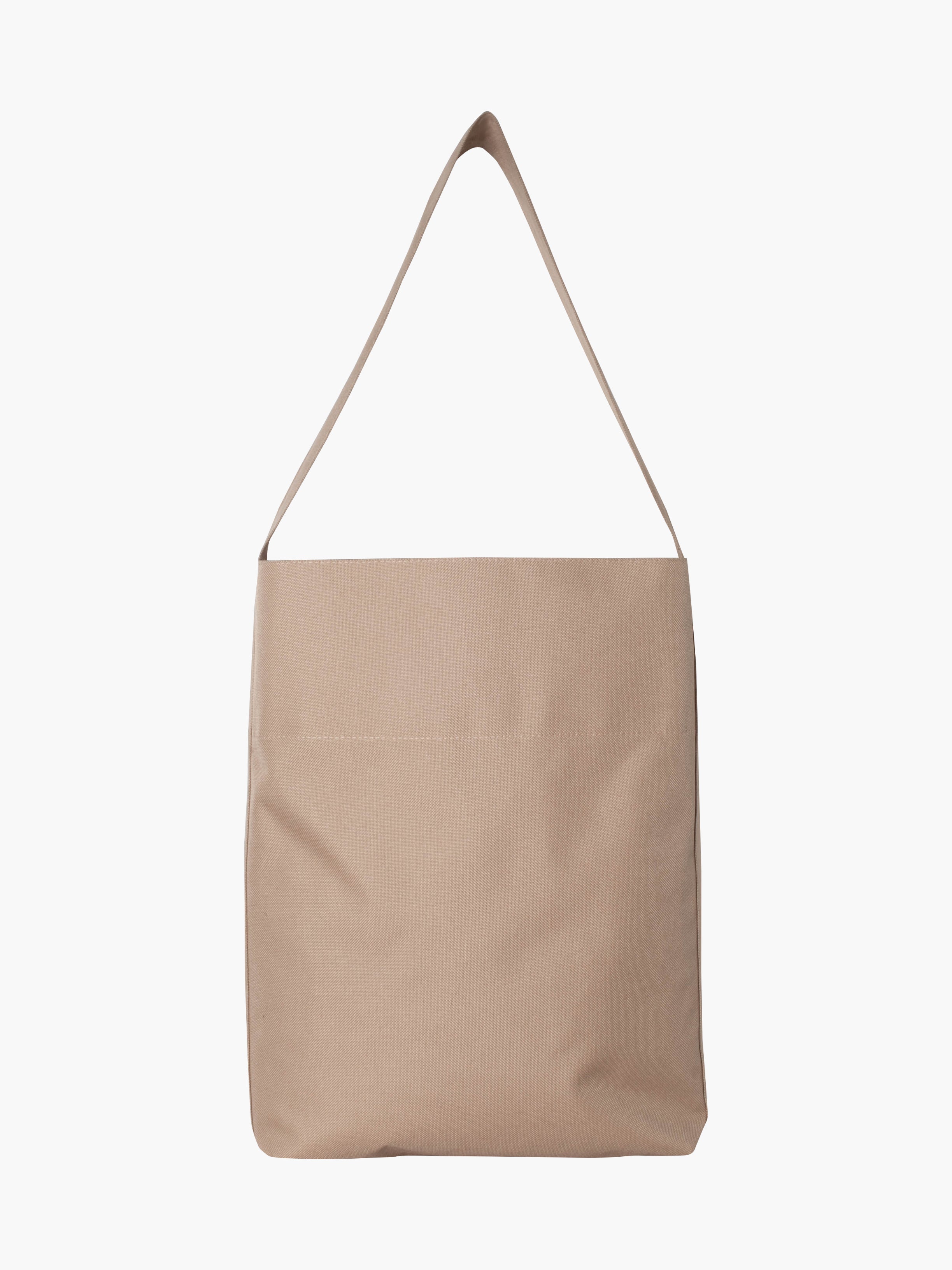 Midi Bucket in Sand