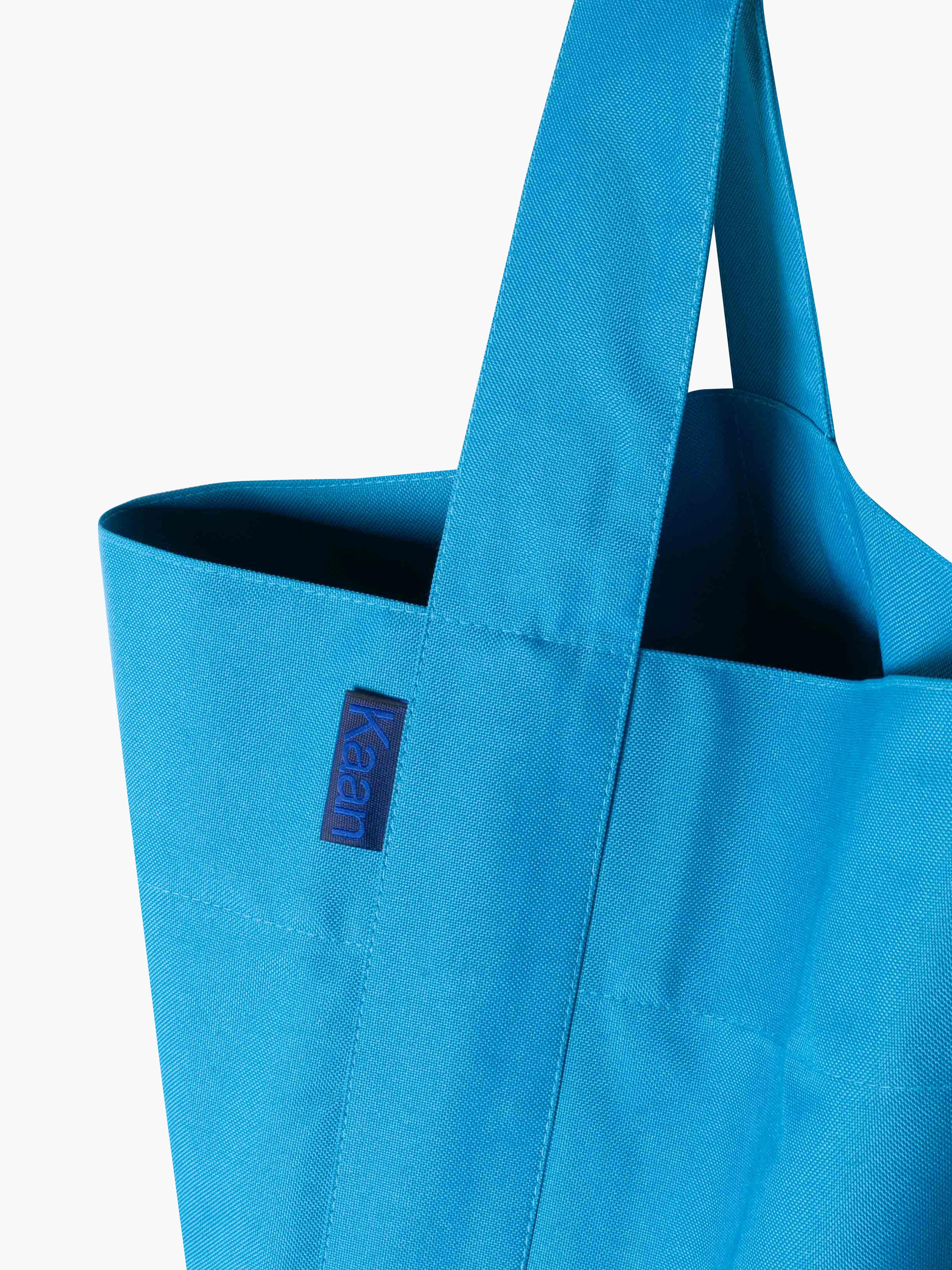 Midi Bucket in Marine